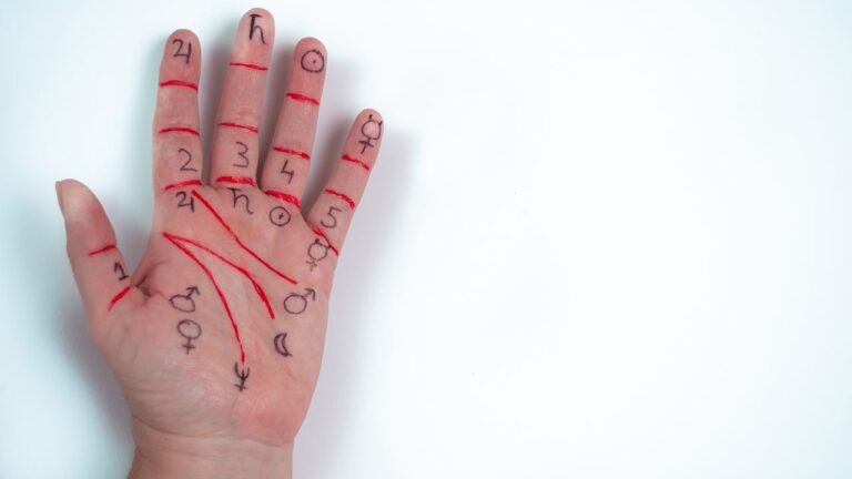 Hai mai provato l’Human Design System? È un modo per capire meglio come funzioniamo