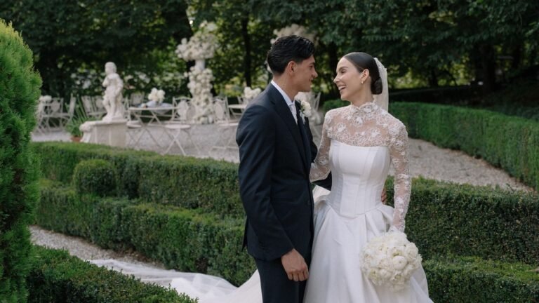 Paola Di Benedetto e Raoul Bellanova sposi: l’album di nozze e la festa sulle note di Sarà perché ti amo