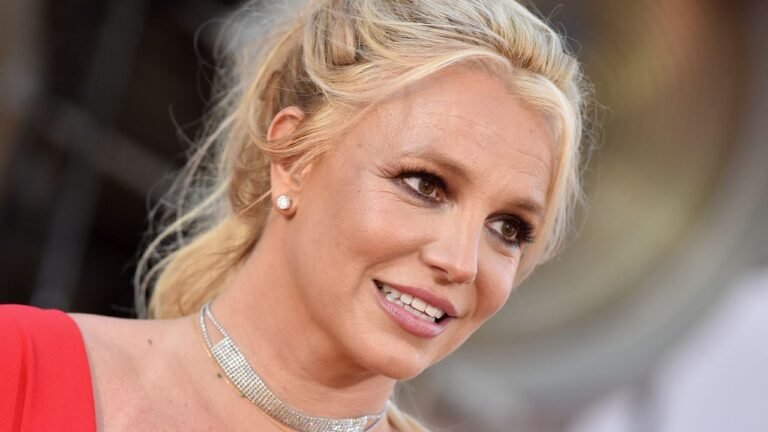 Britney Spears: «La mia famiglia sapeva dove fossi ogni secondo della giornata, per 15 anni non ho vissuto come una donna libera»